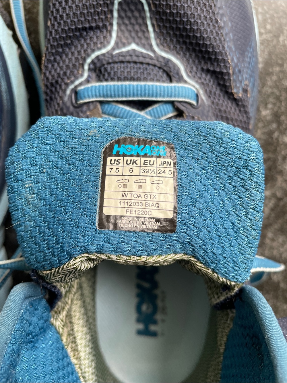 Hoka Women's Toa GTX Size US 7.5 Hiking Boot Blue Navy Outdoor Athletic Shoe - Picture 12 of 15